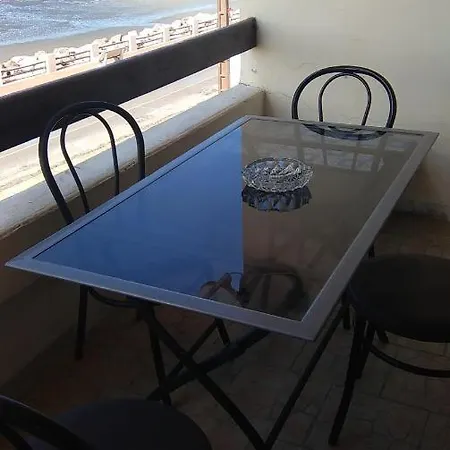 Vue Sur Mer * لو كْروتْوَ
