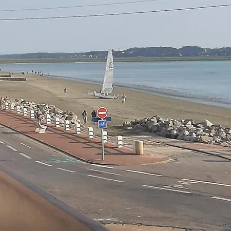 Vue Sur Mer شقة لو كْروتْوَ